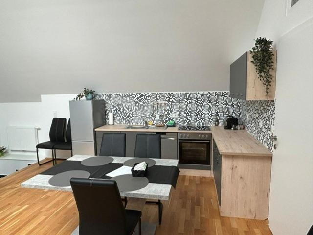 Paky Appartements 00323 Bruck an der Leitha Luaran gambar